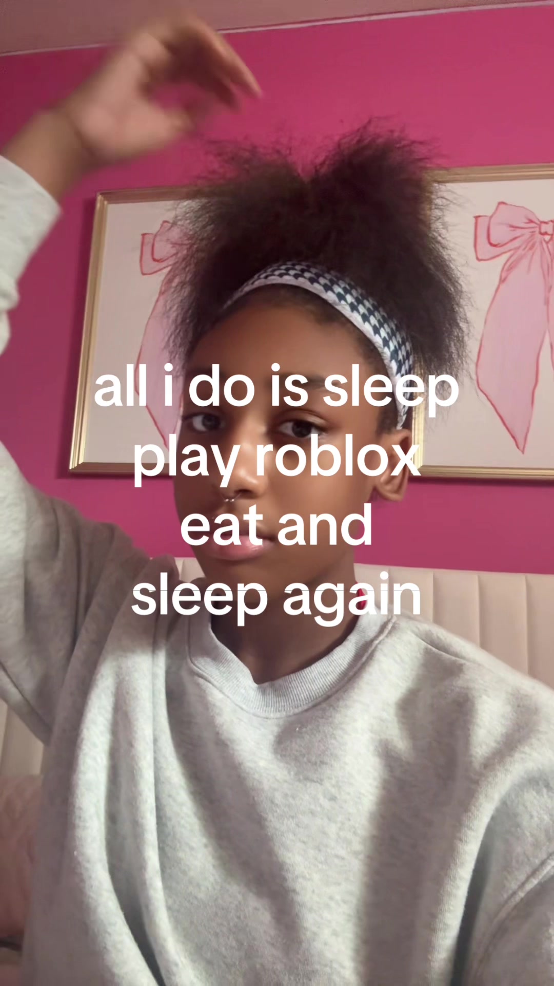 @alex g