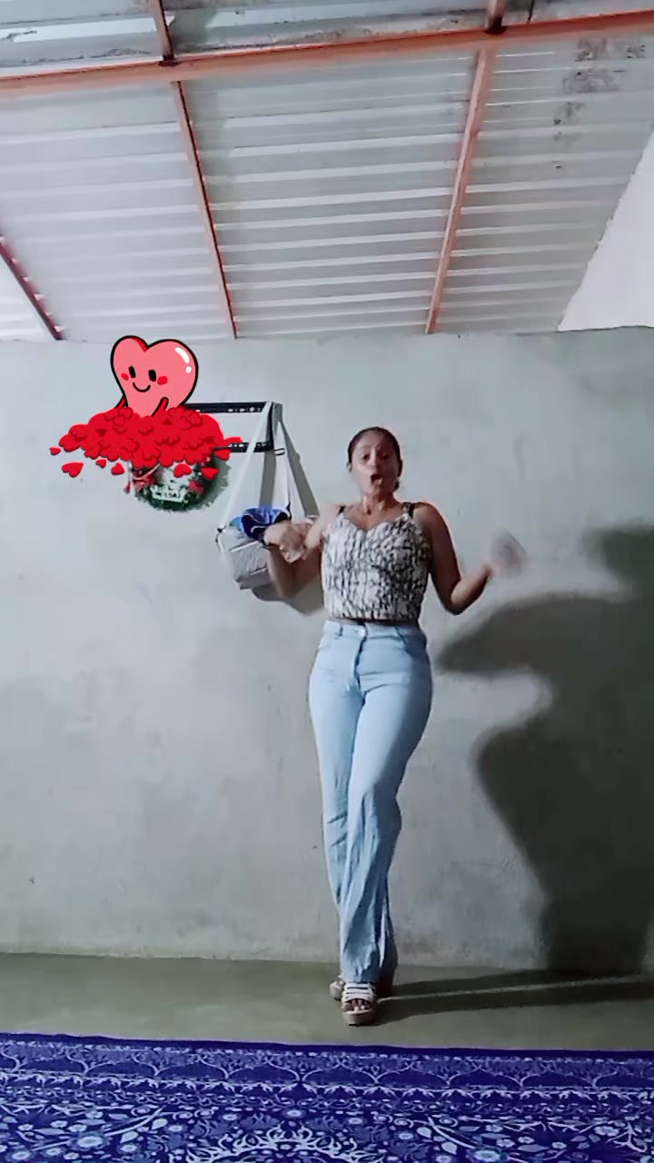 @Mar&iacute;a Castro 😘😘😘😘