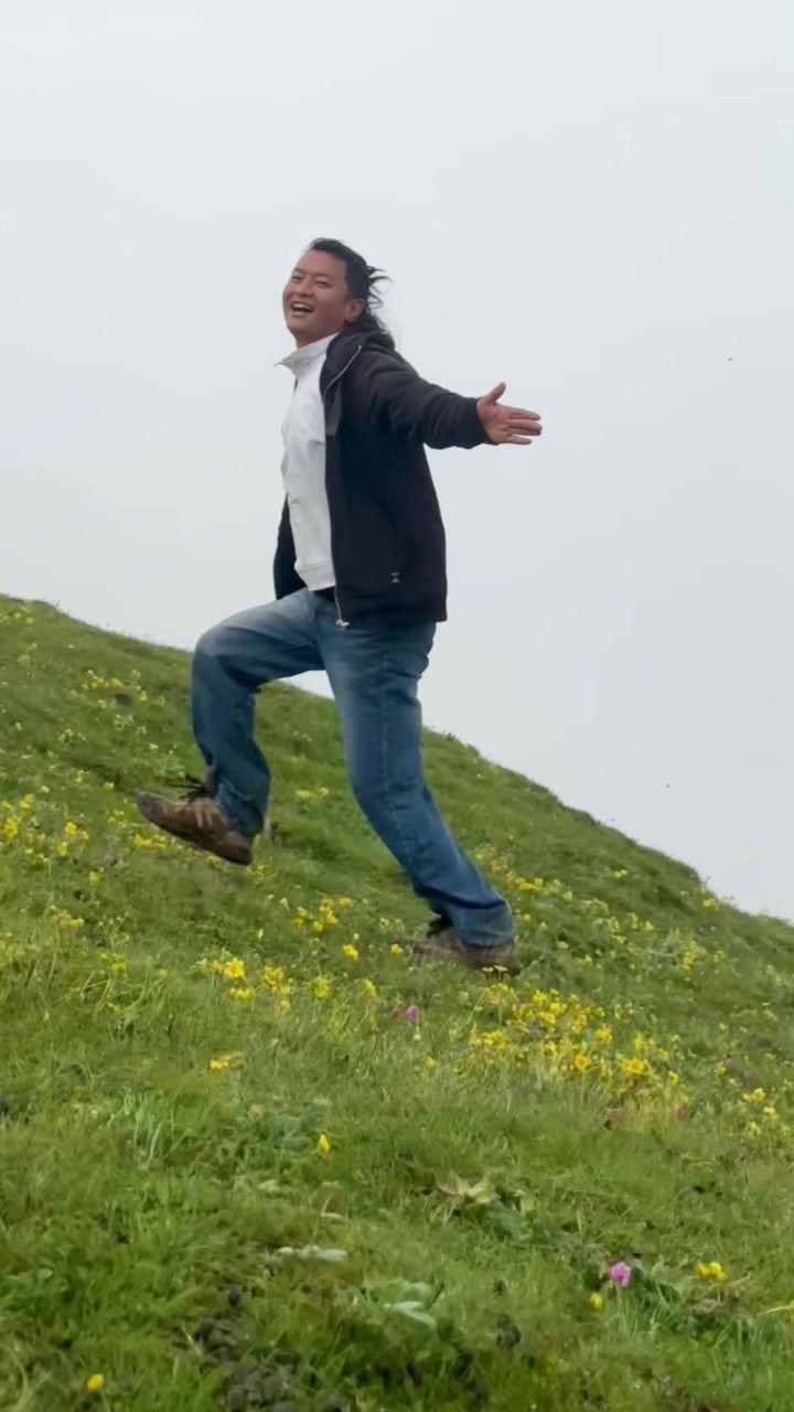 @Amar (डुलुवा केटो)