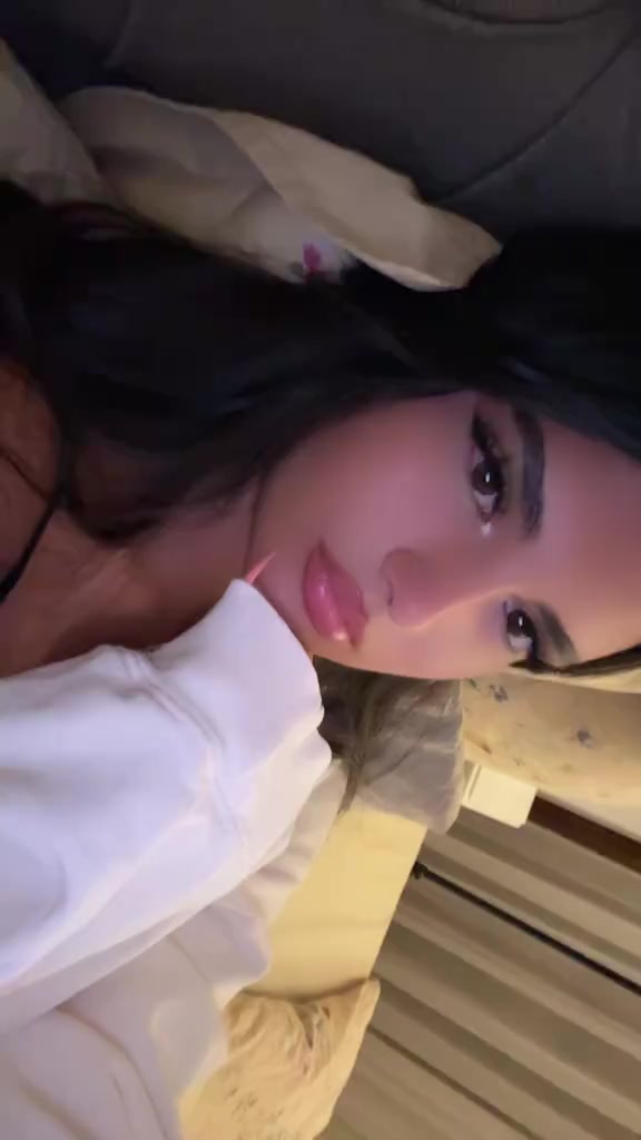 @artiola.d1