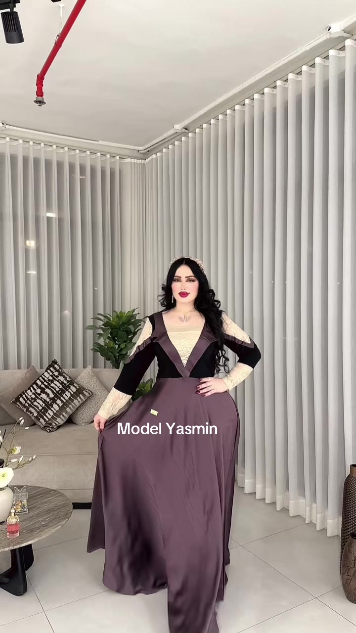@Model yasmin ๐