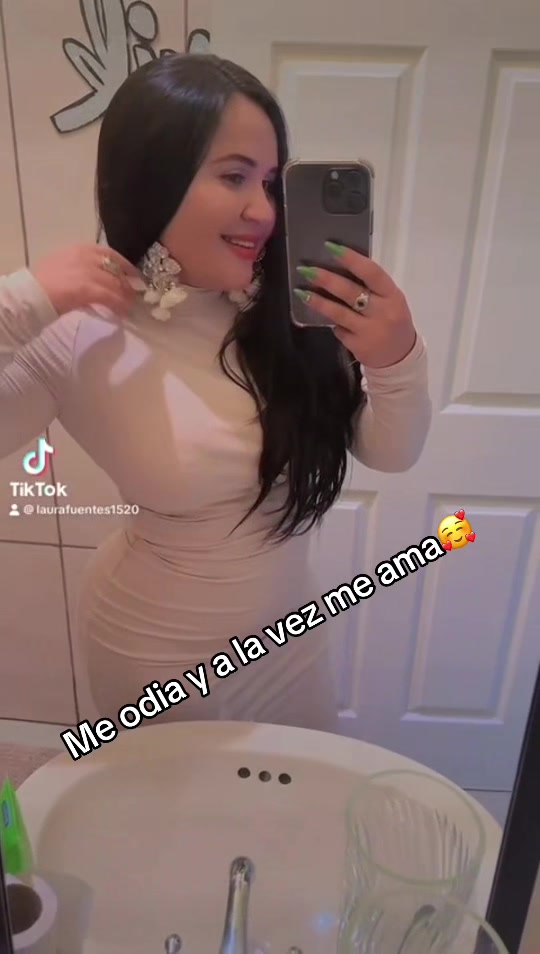 @Laura Fuentes🩷