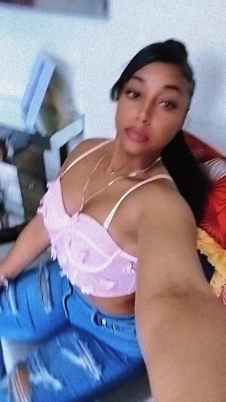 @Lanegra21213🦋😘🇩🇴