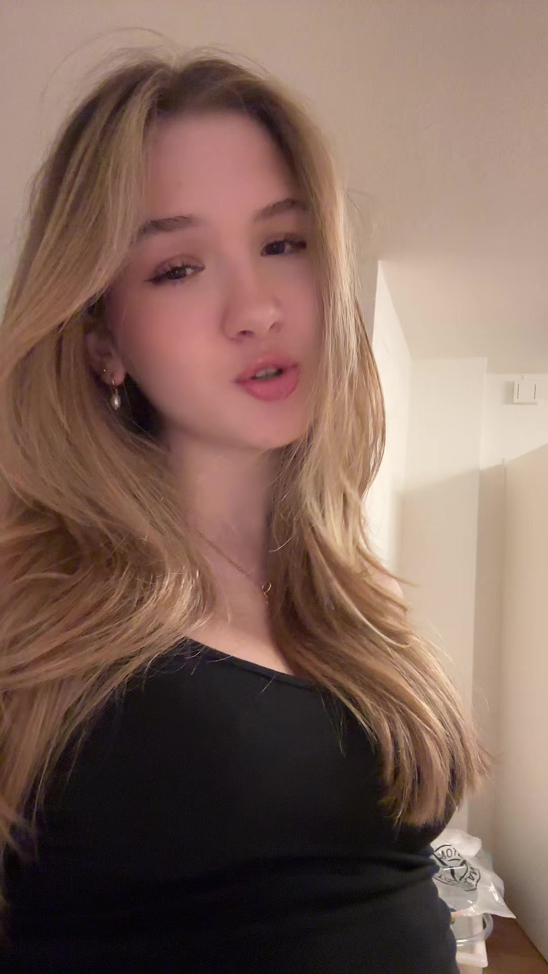 @lara_hrs
