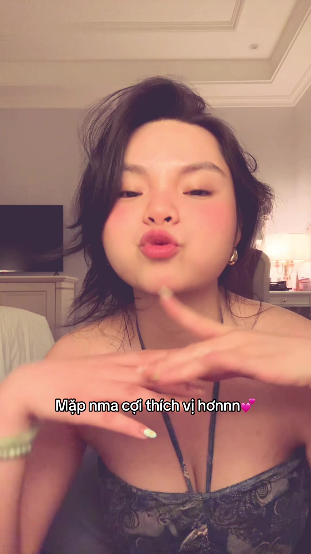 @T&uacute; Nhi th&iacute;t Chulibi