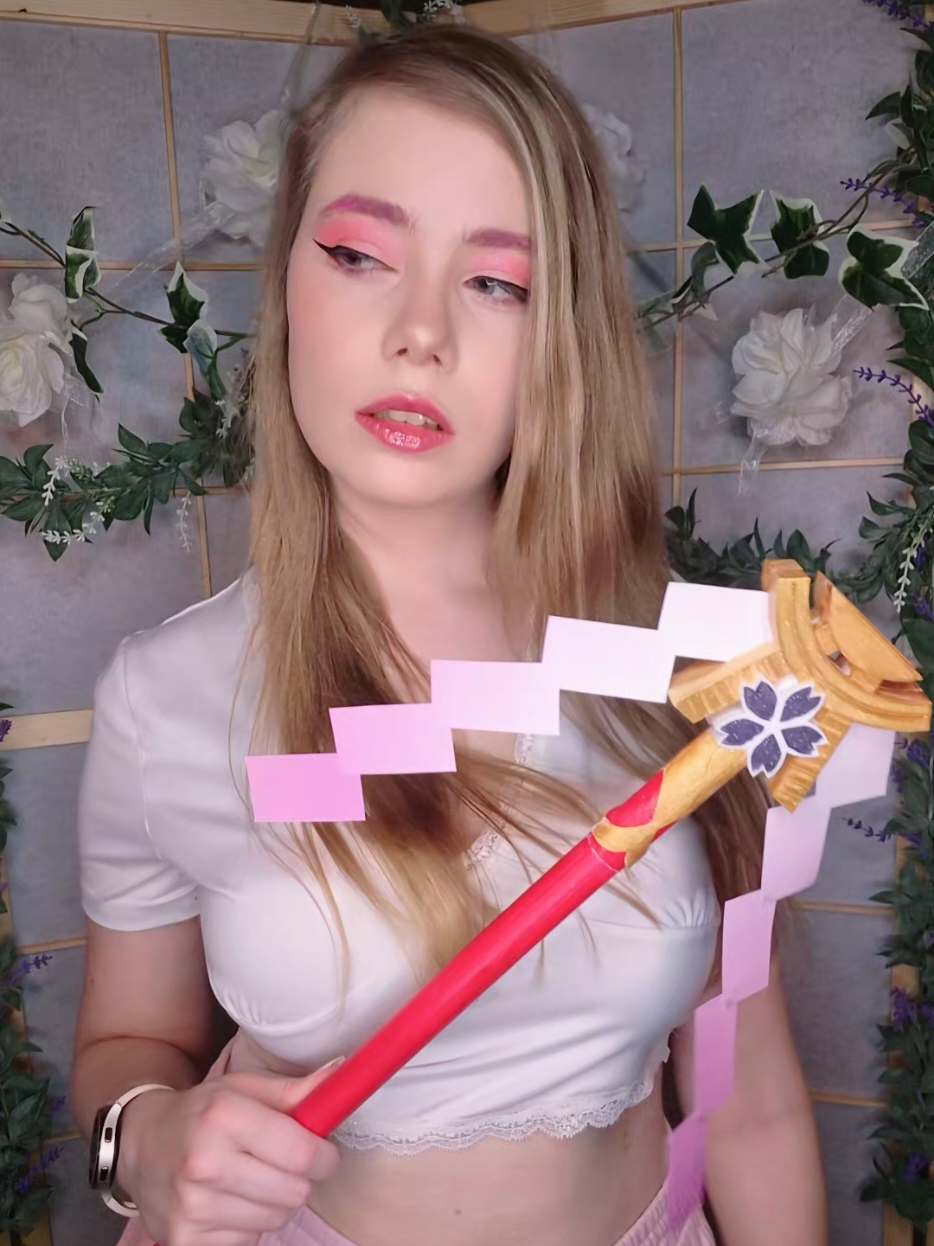 @Lolliichan