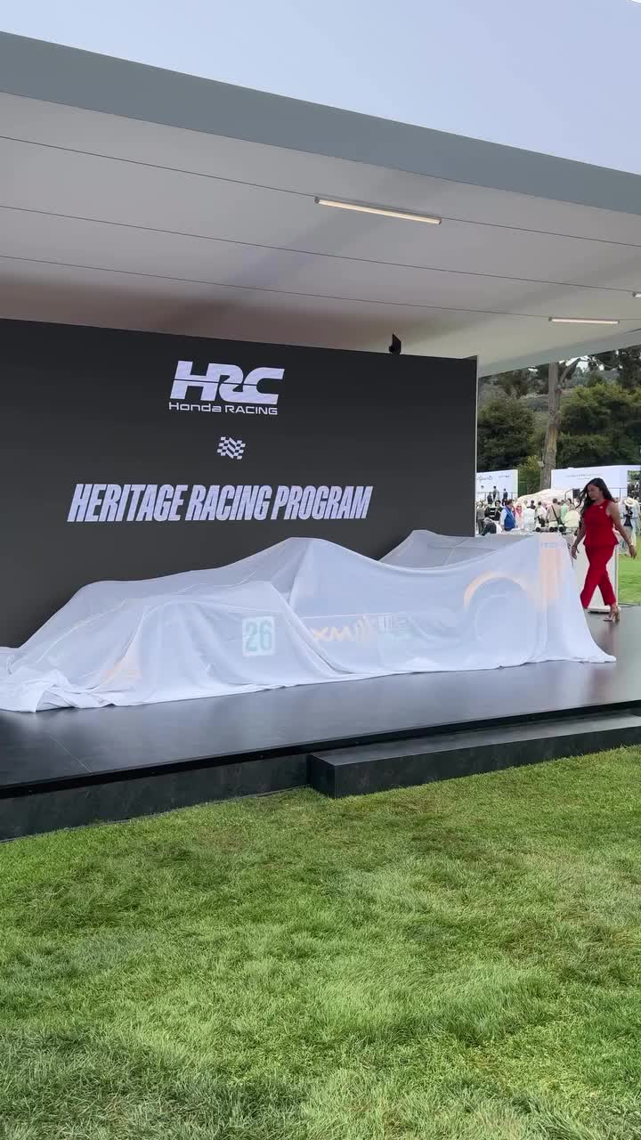 @HotCars