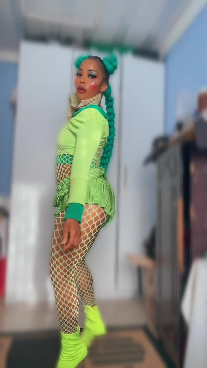 @🌻Boikyslimthickbee🐝