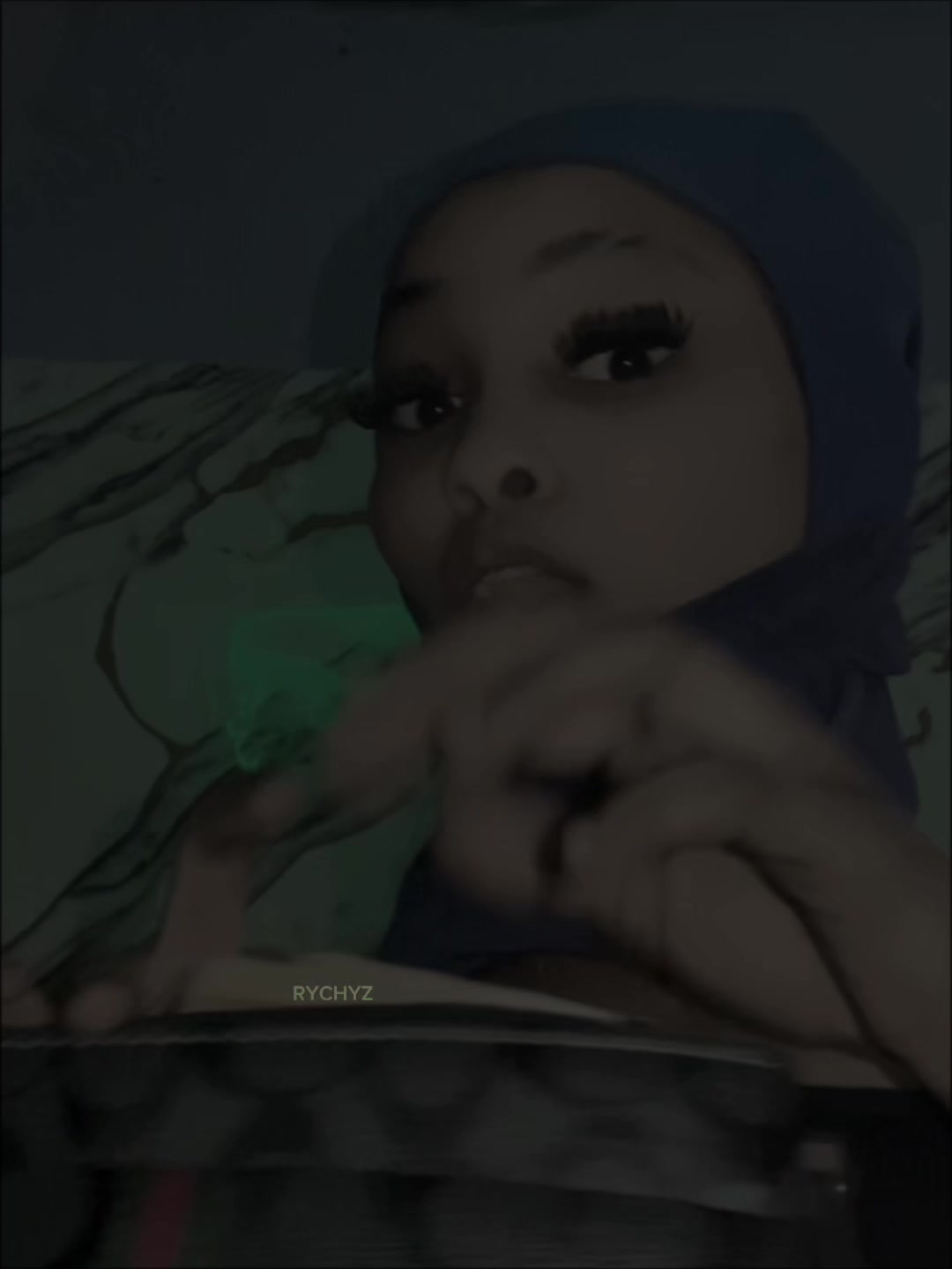 @Pretty_R🕷️