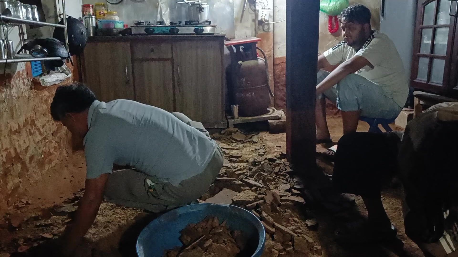 @तिम्रो याद्ले सताएको छ सानु😭?
