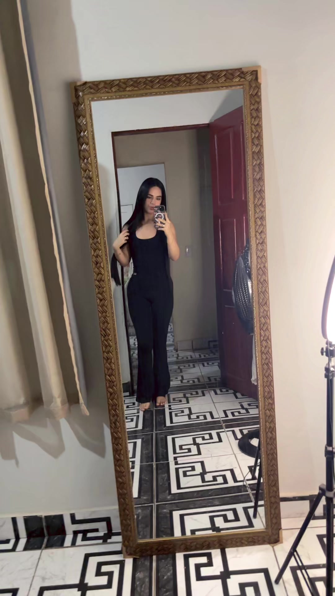 @Lília
