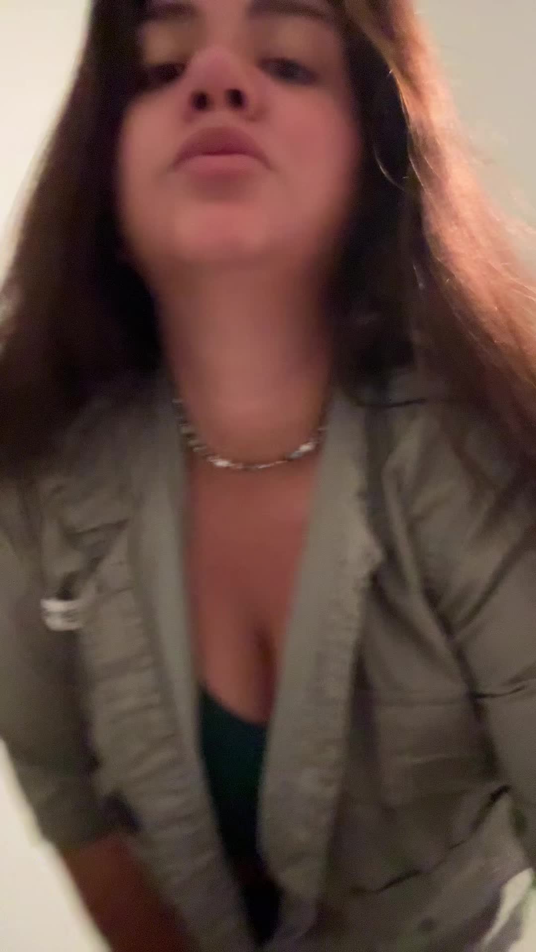 @DeeDee