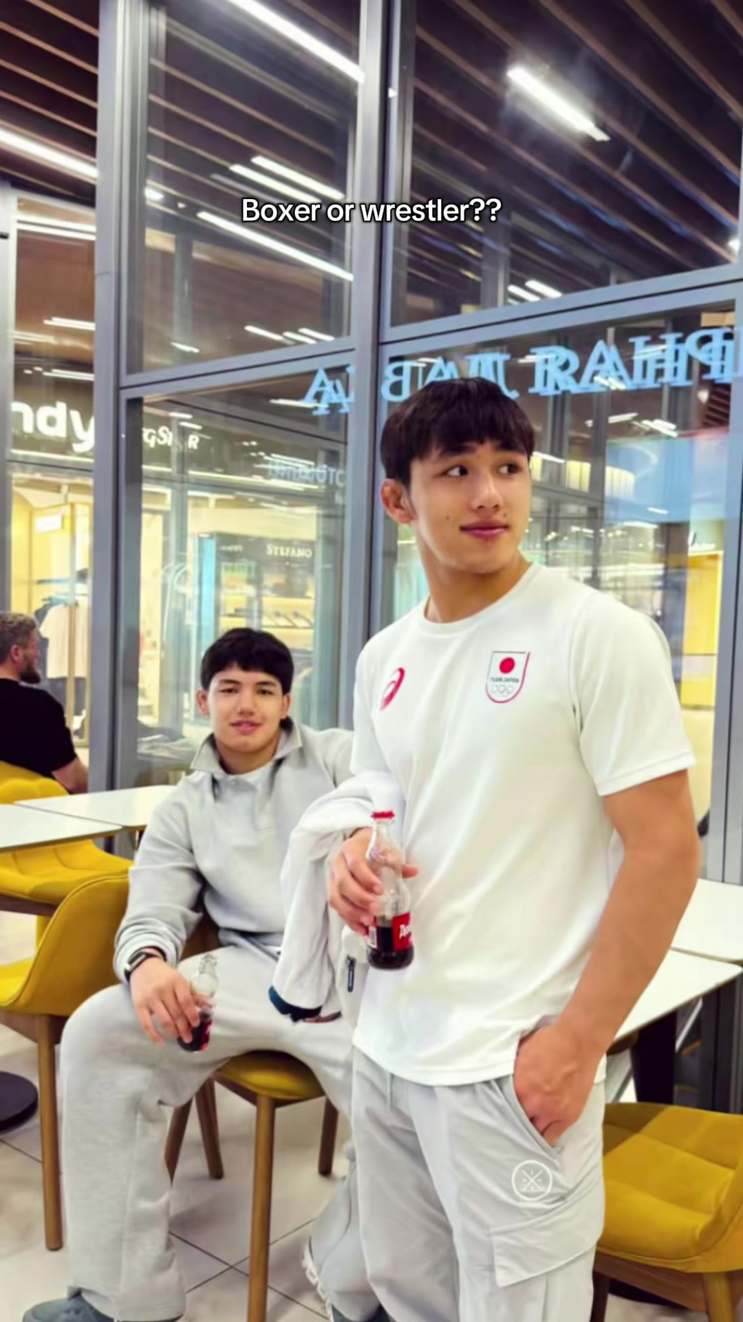 @UWW.ASIA