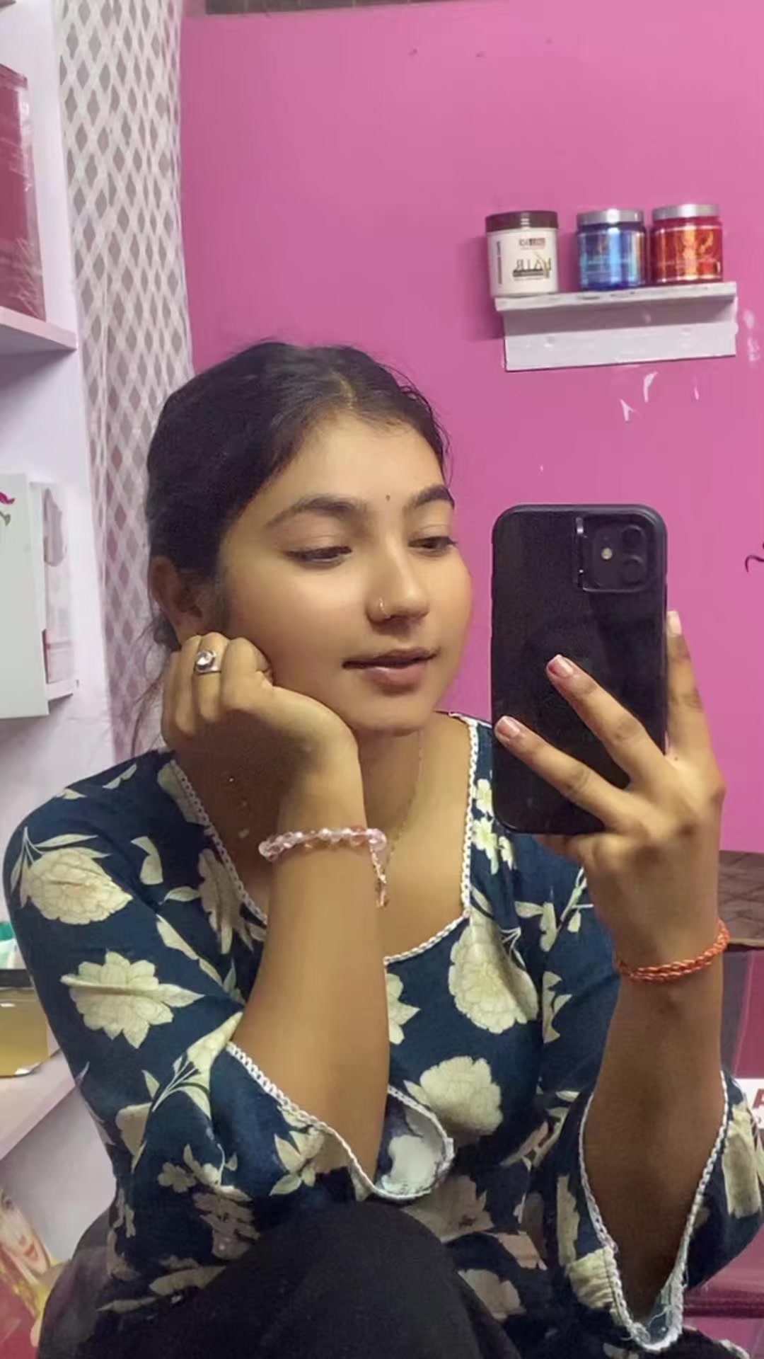 @Sneha MehTa🫰