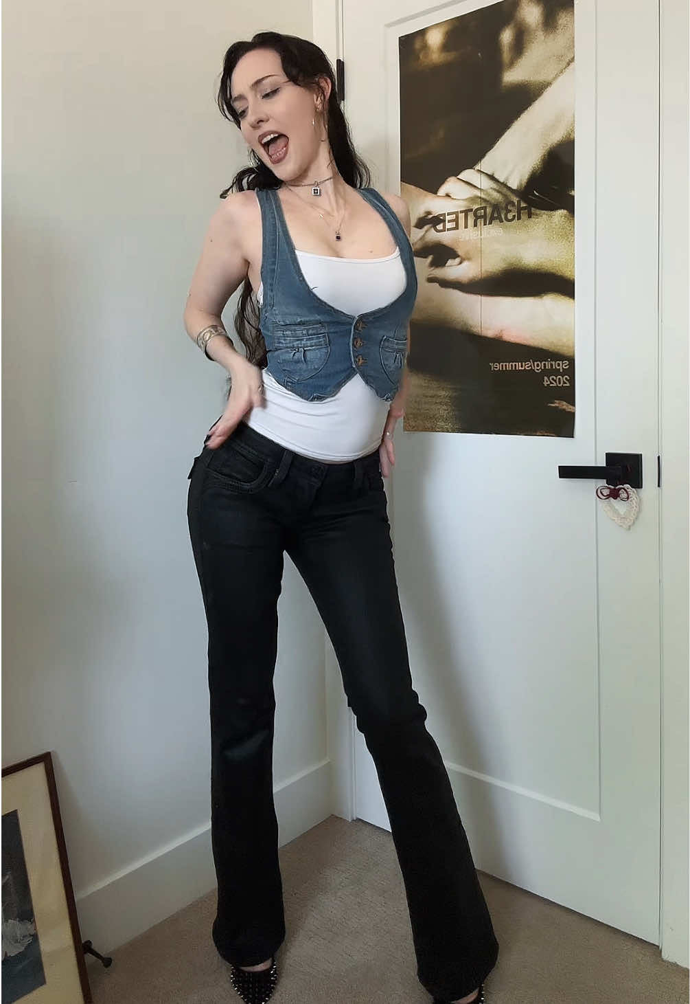 @inaboyboyworld