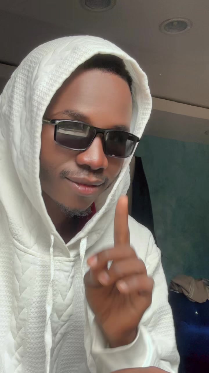 @Aliyu A.M.🎬
