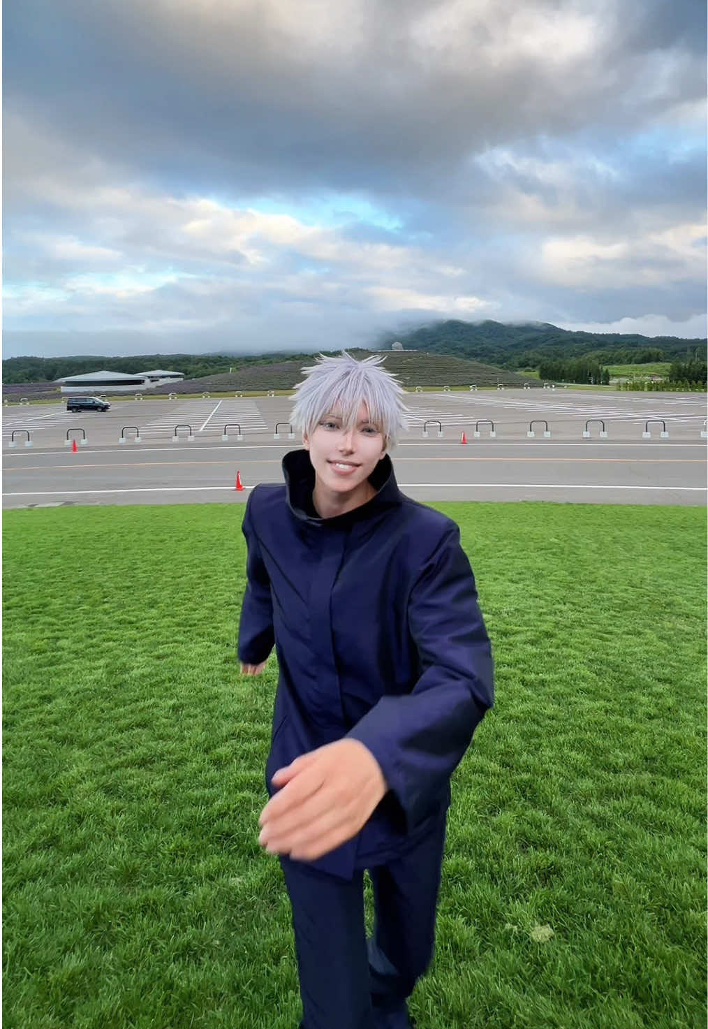 @LiV りぶ | Gojo Cosplay 🤞🏻😎