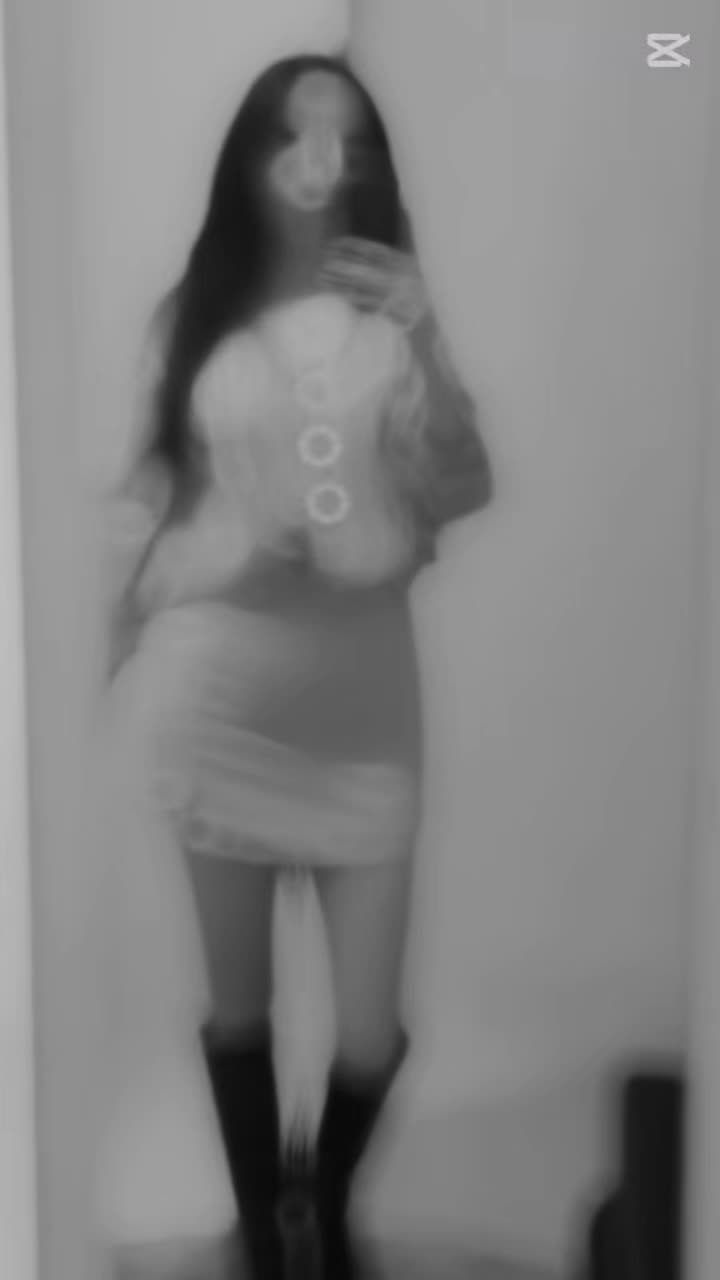 @👸