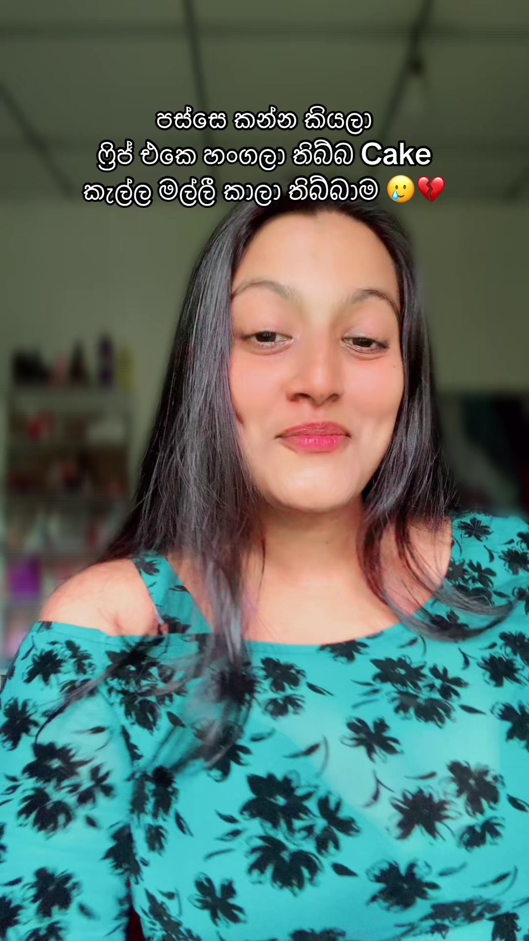 @Tharu🦄💜