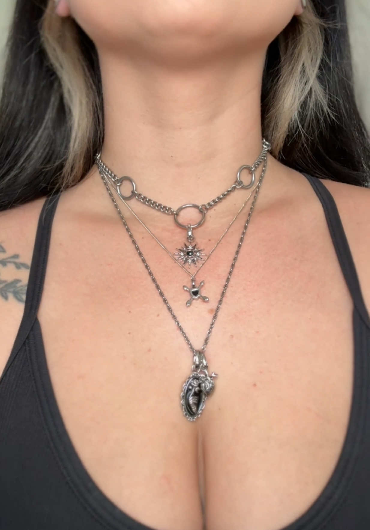 @Tara | Alt Fashion Inspo 🖤⛓️