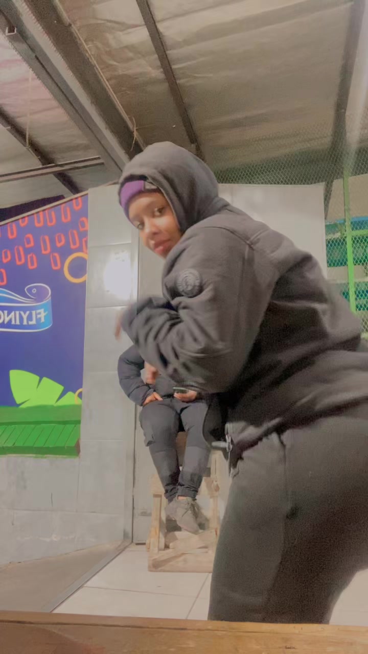 @Sinegugu Zuma