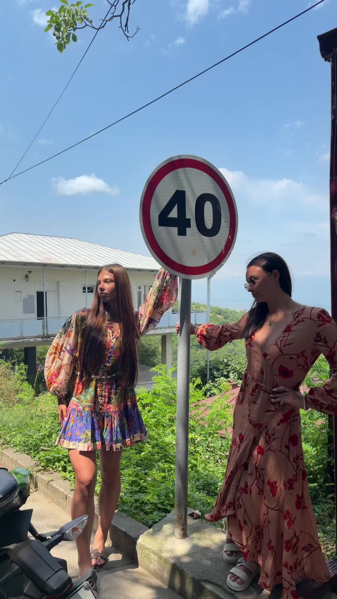 @монямур