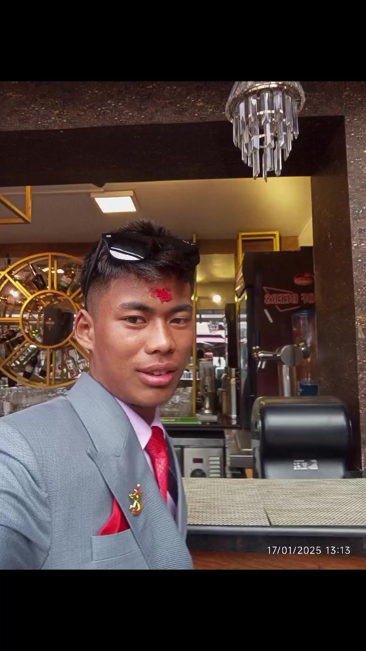 @🇳🇵आमा बुावकाे आशिर्वाद🇳🇵