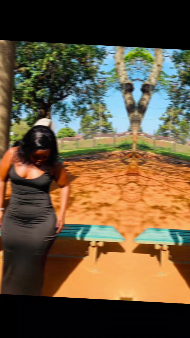 @Sqalesihle