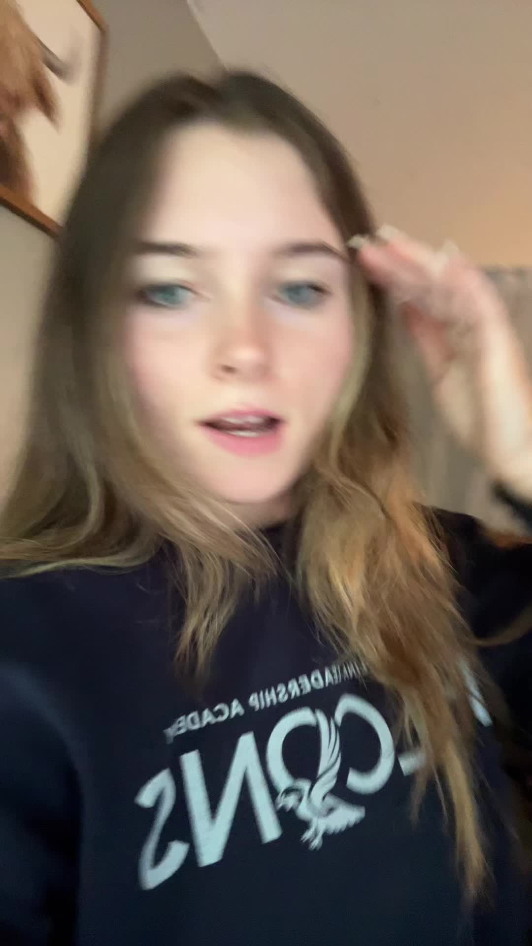 @kelsey
