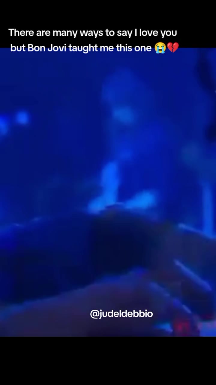 @JU DEL DEBBIO