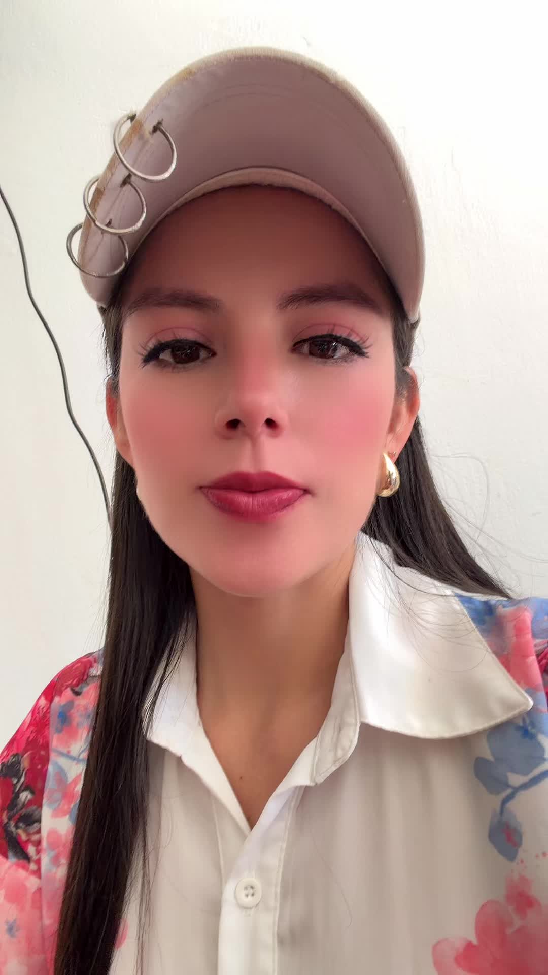 @Yucely