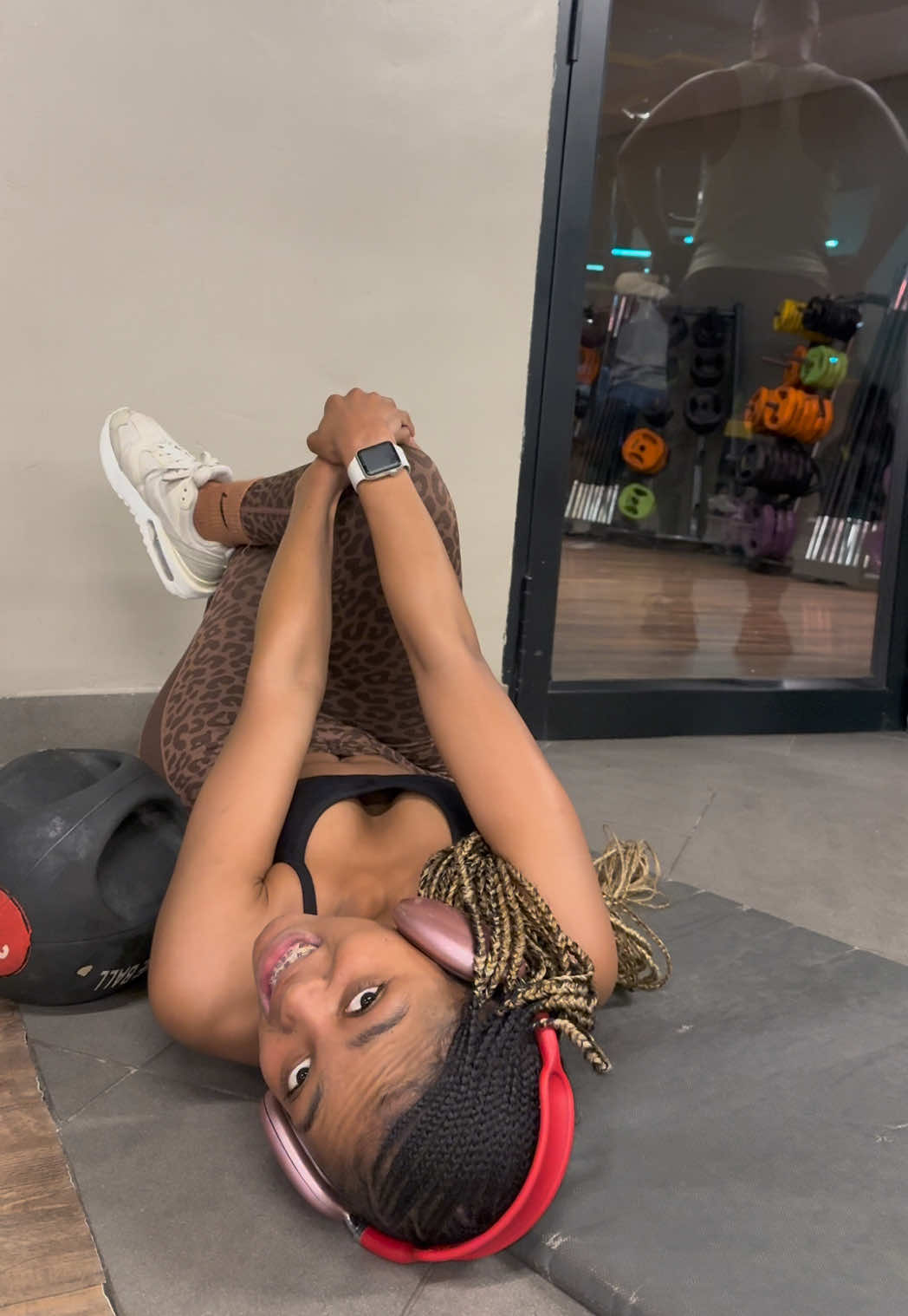 @thandiswakhalifonia