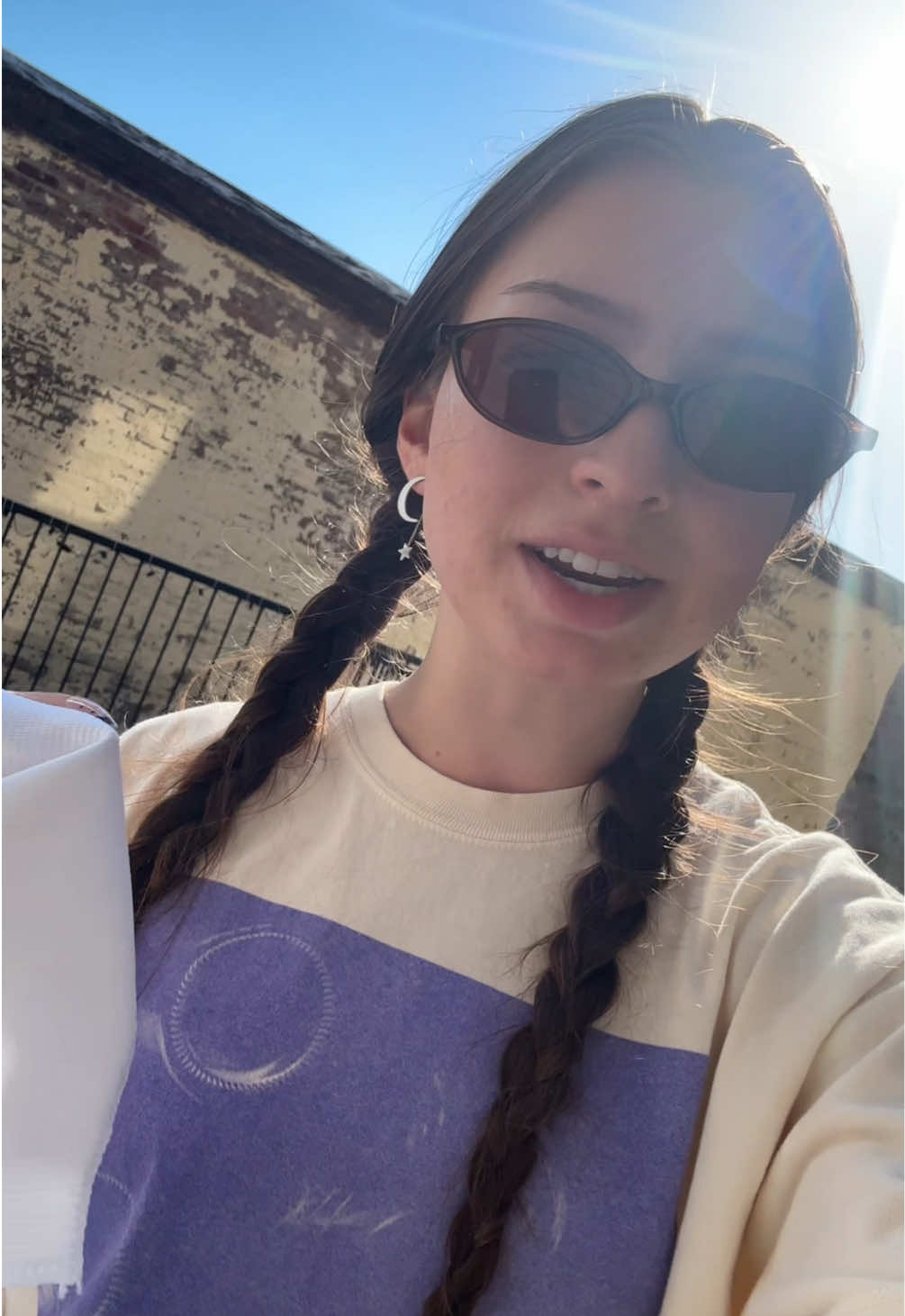 @avery ⋆˚꩜｡ ⋆｡𖦹&deg;⭒