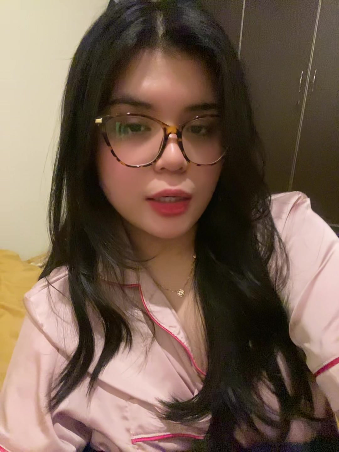 @𝒏𝒅𝒊𝒏🦋