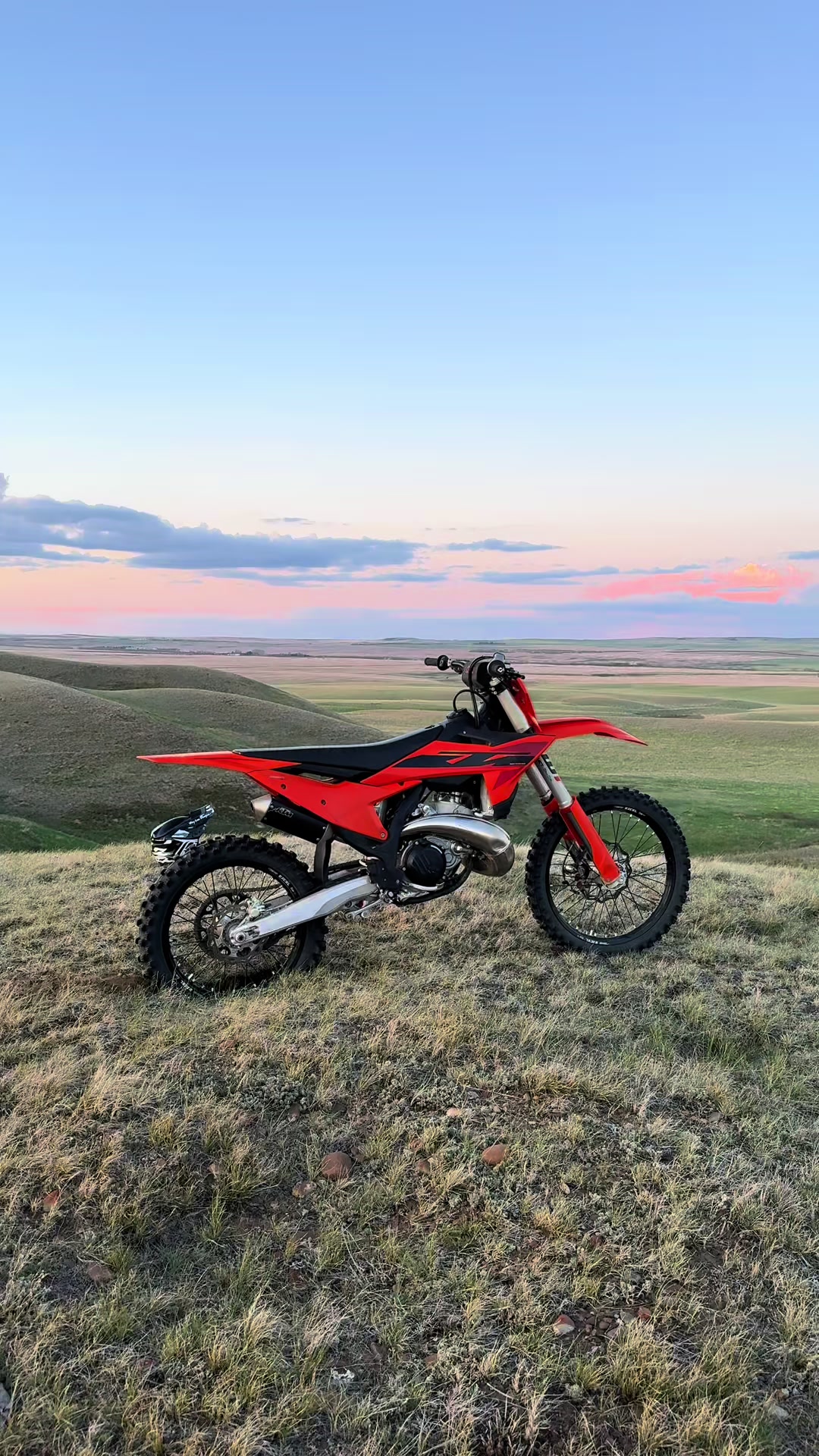 @𝓒𝓪𝓼𝓱 🇨🇦