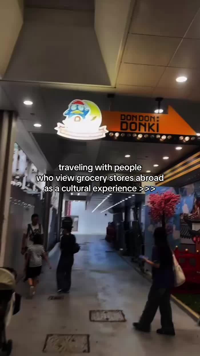 @🦊
