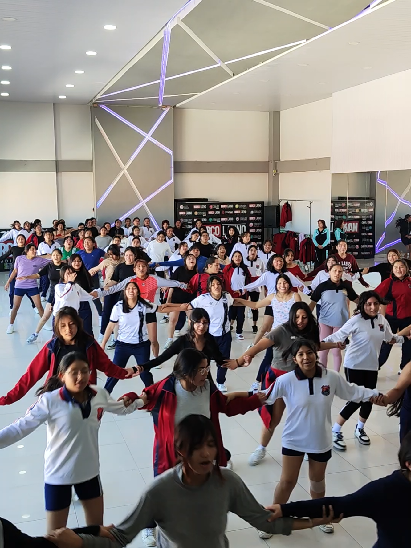 @MARCO LATINODE SUCRE-BOLIVIA