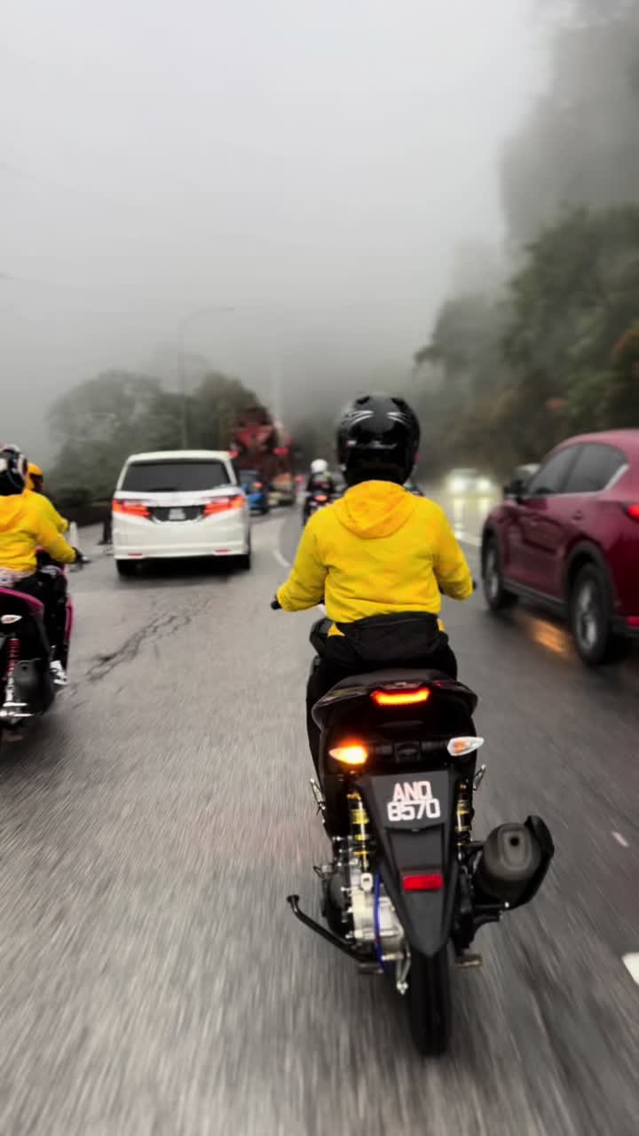 @Syazaaa
