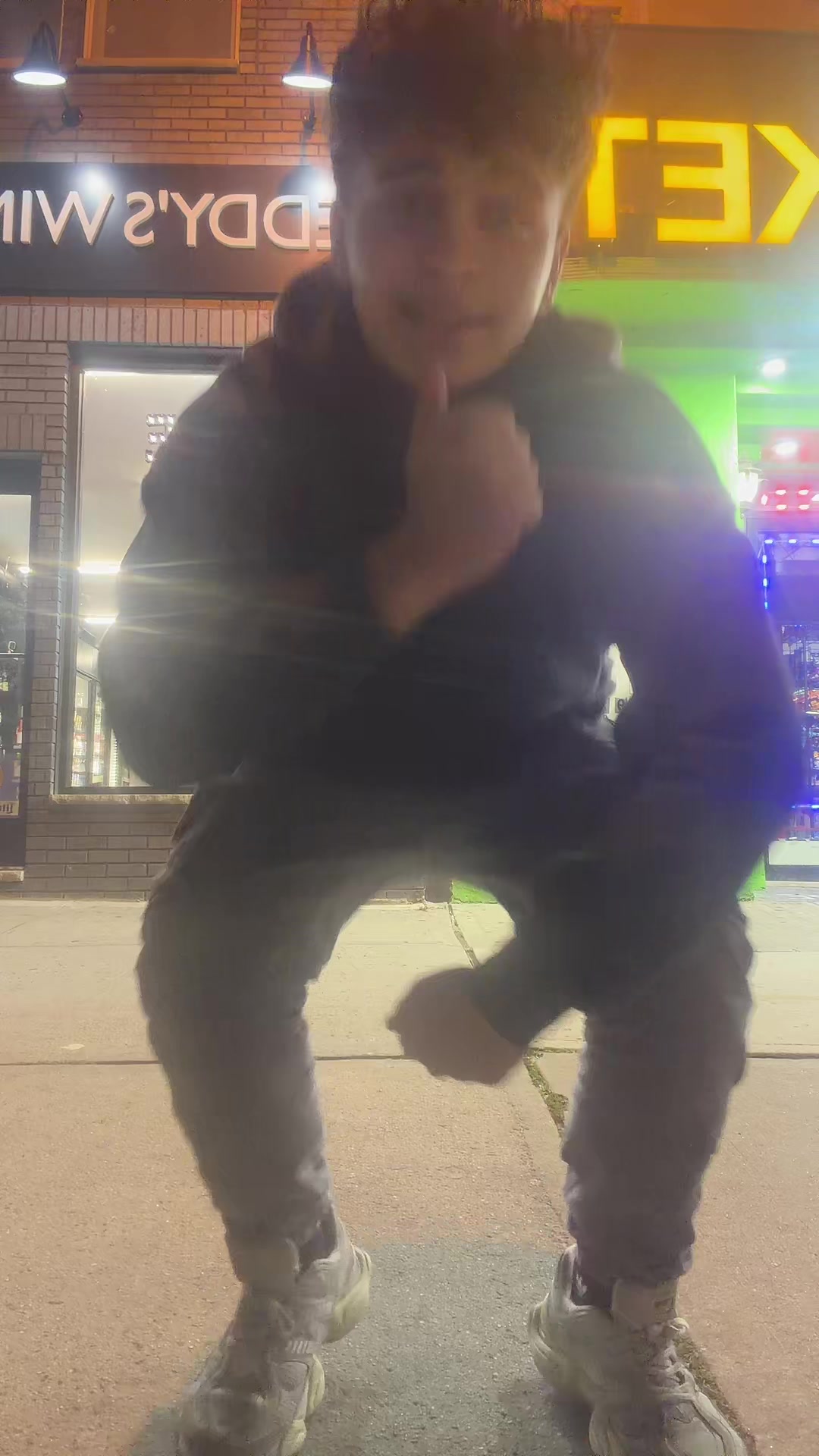 @Krissss