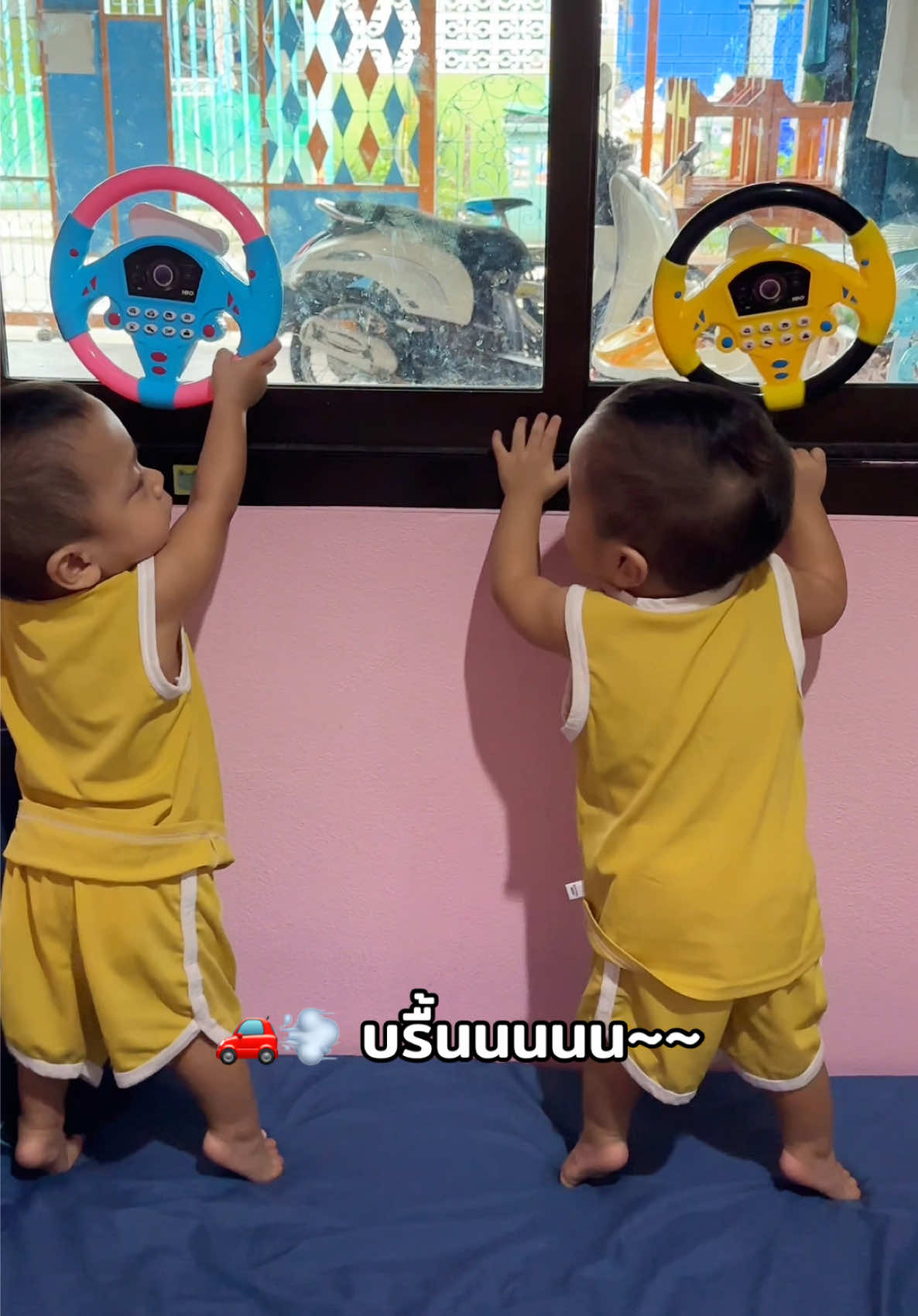 @TP FAMILY TWIN