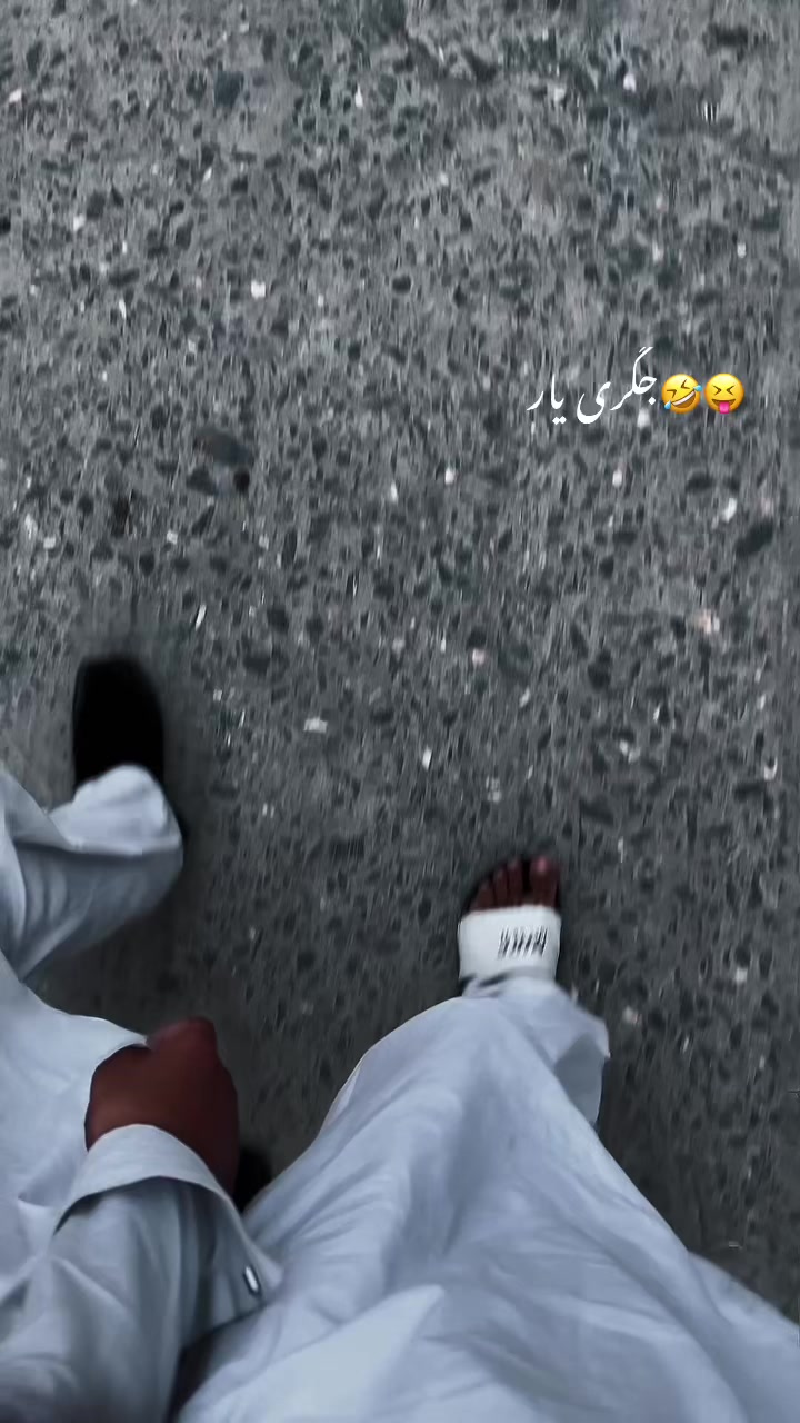 @x y a r