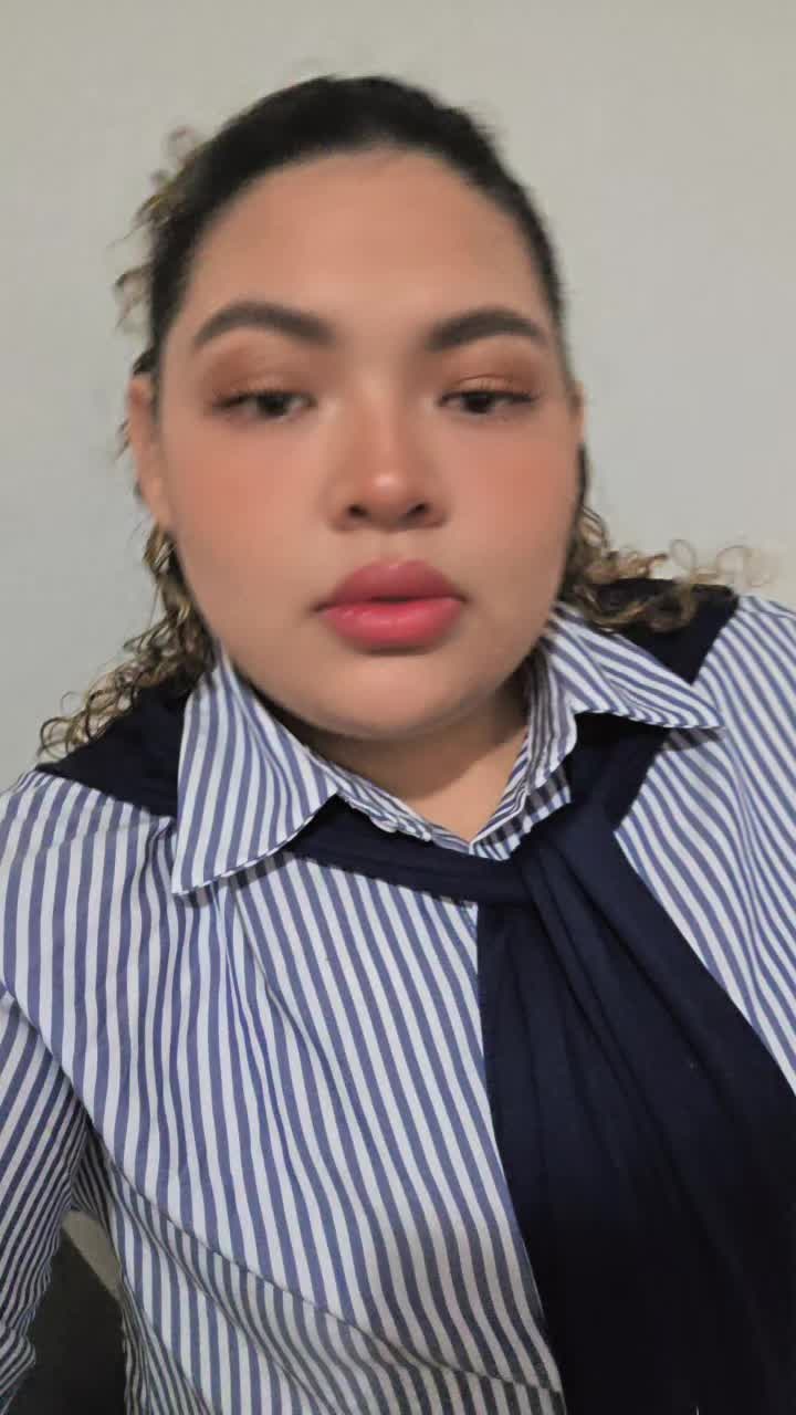 @noemi🫰🦋
