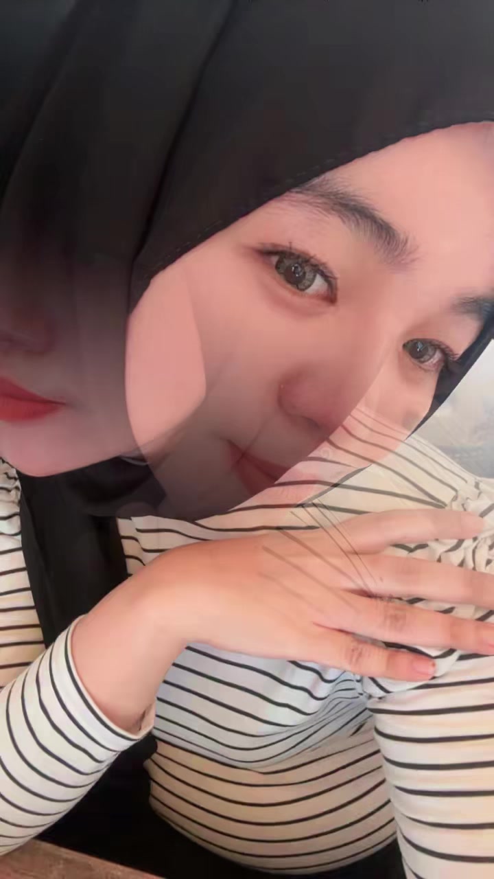 @Chechecyl