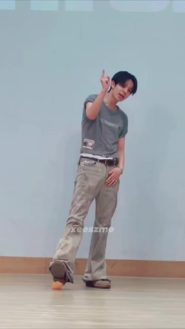 @🖤유우는에바니꺼❤(ride or die)