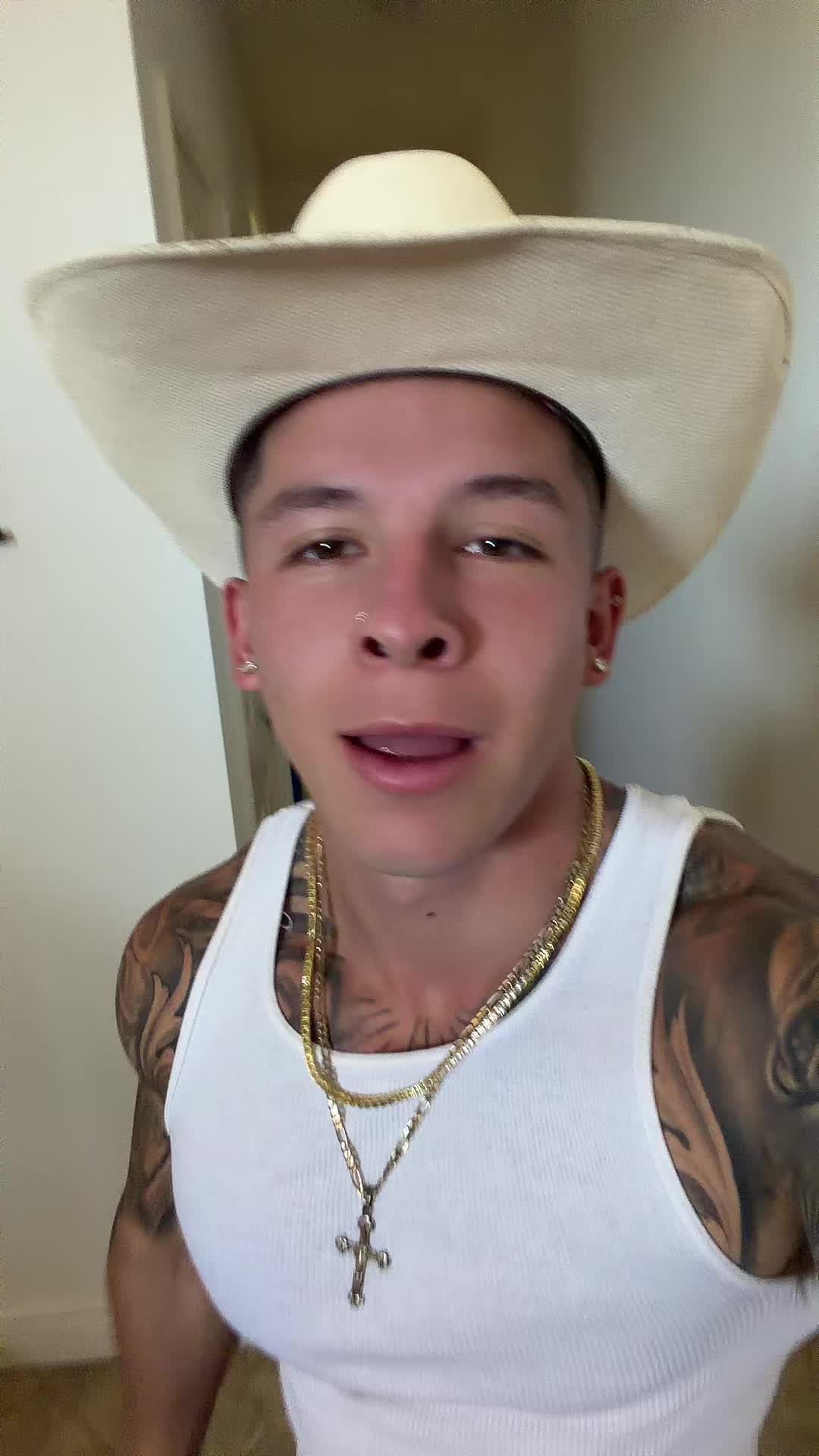 @danielmorenoo