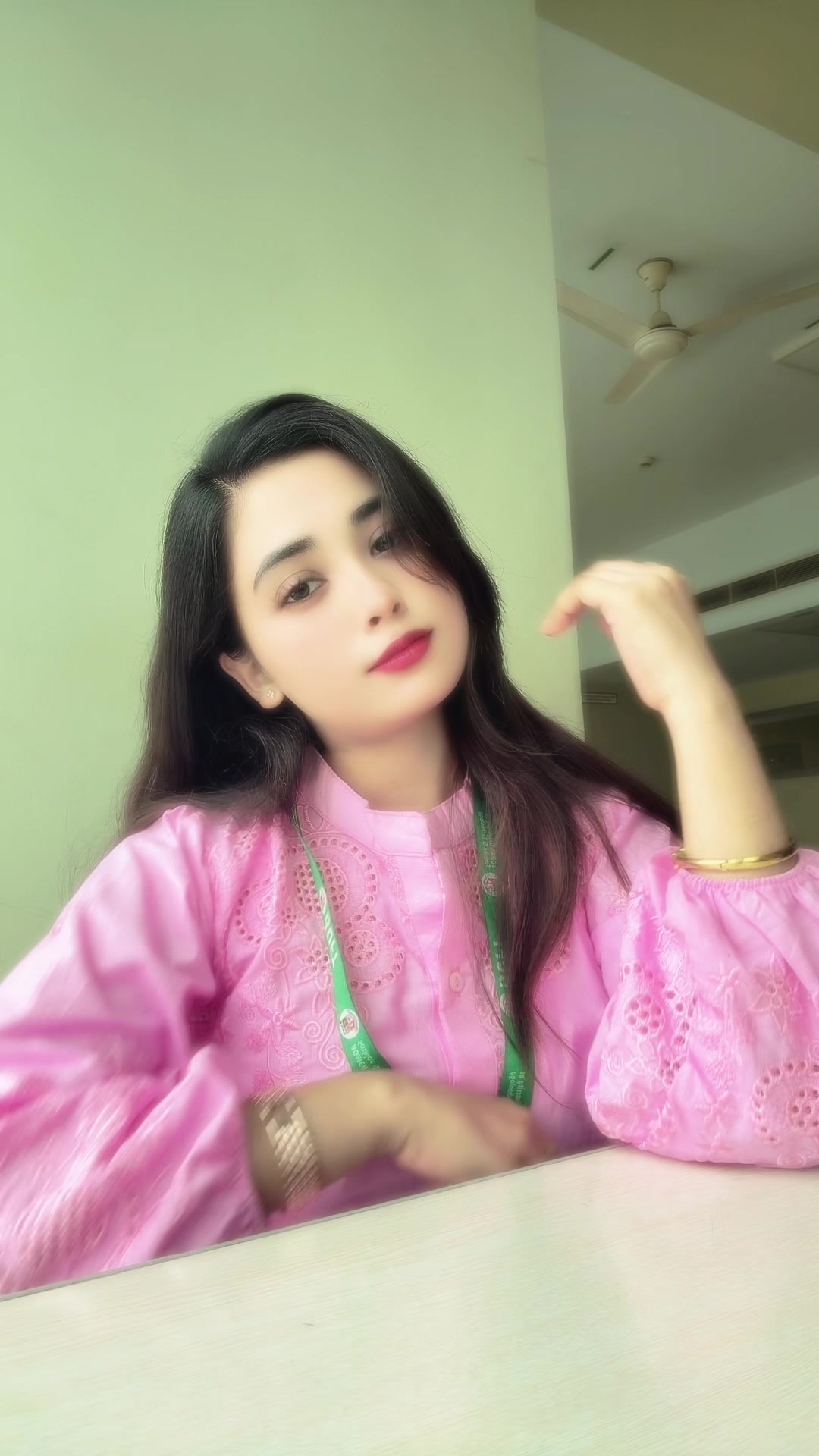 @✨RîYA💐