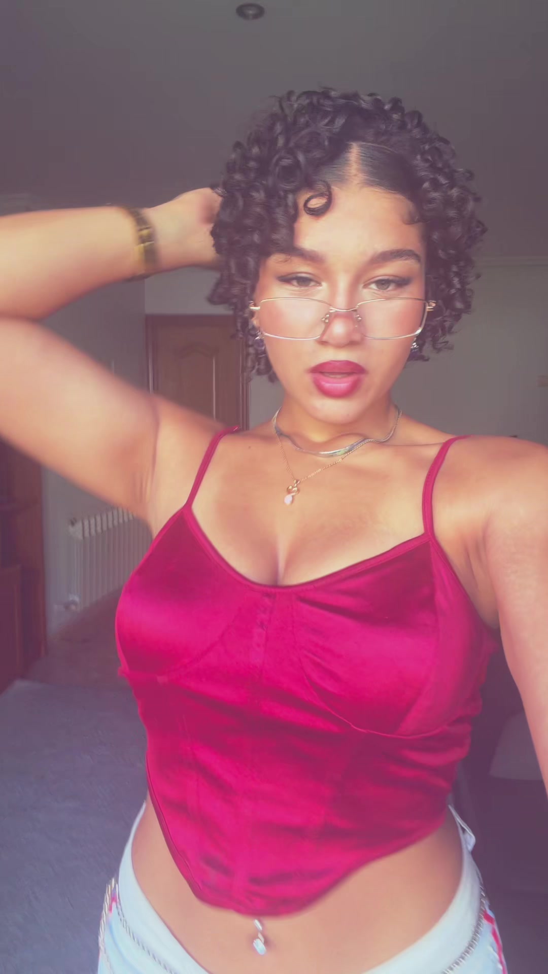 @_byizabella