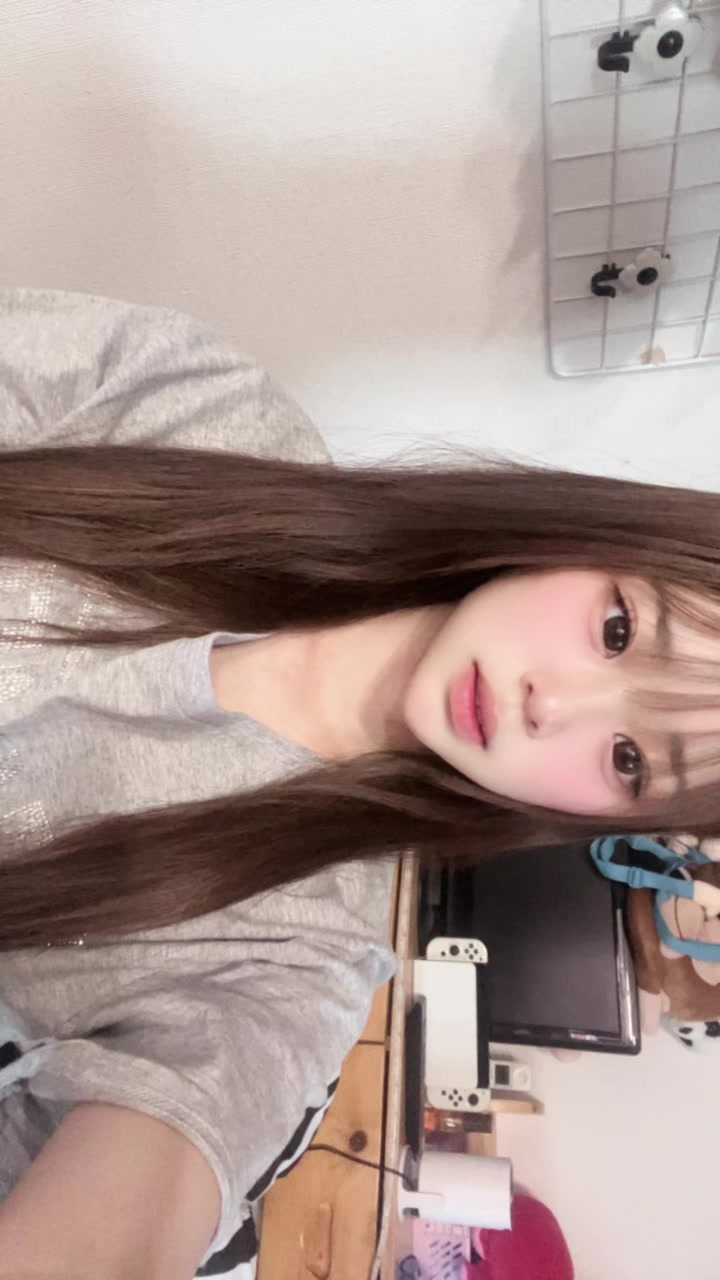 @ゆな☺︎