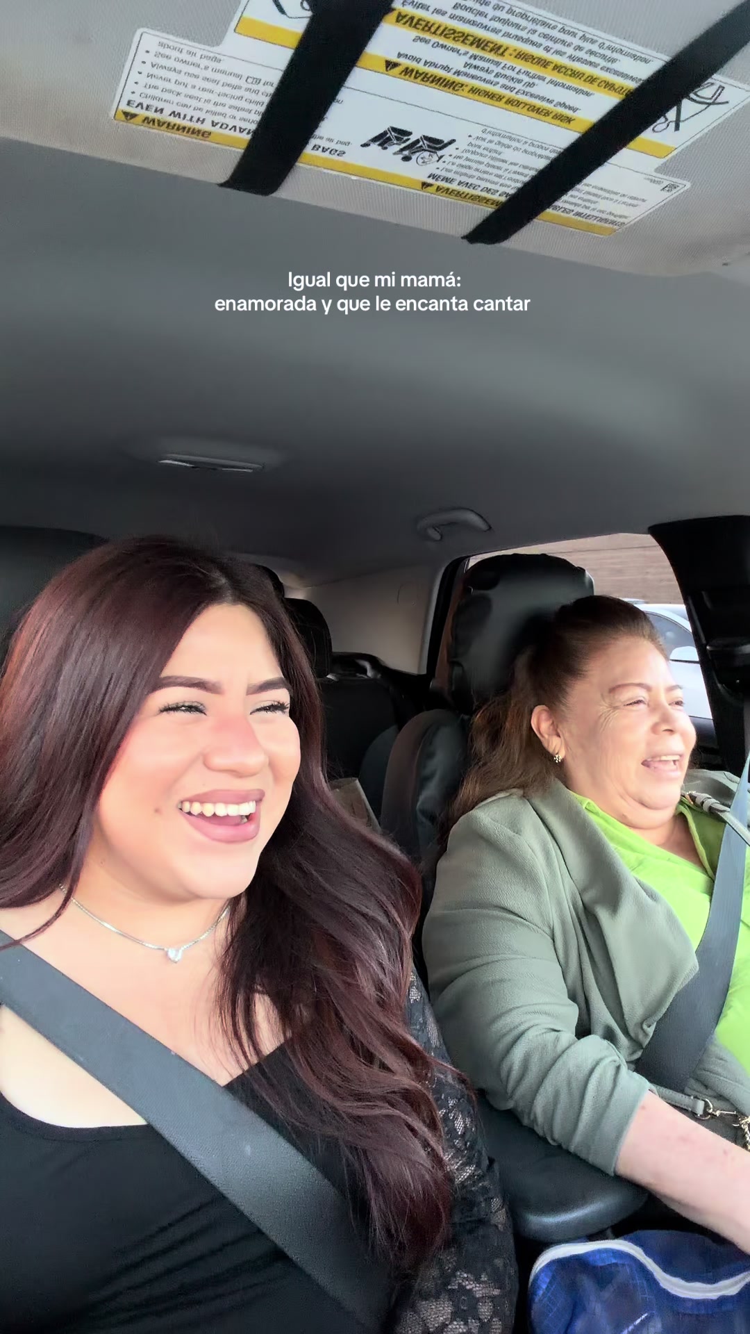 @Laura Sarahí