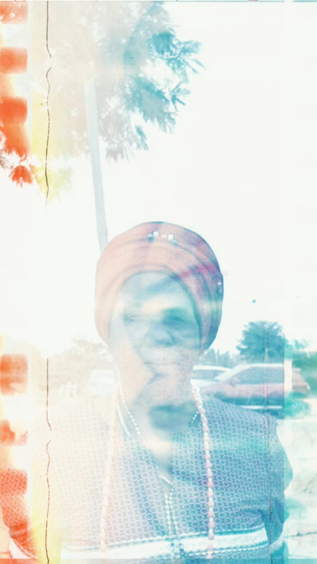 @Ofentse